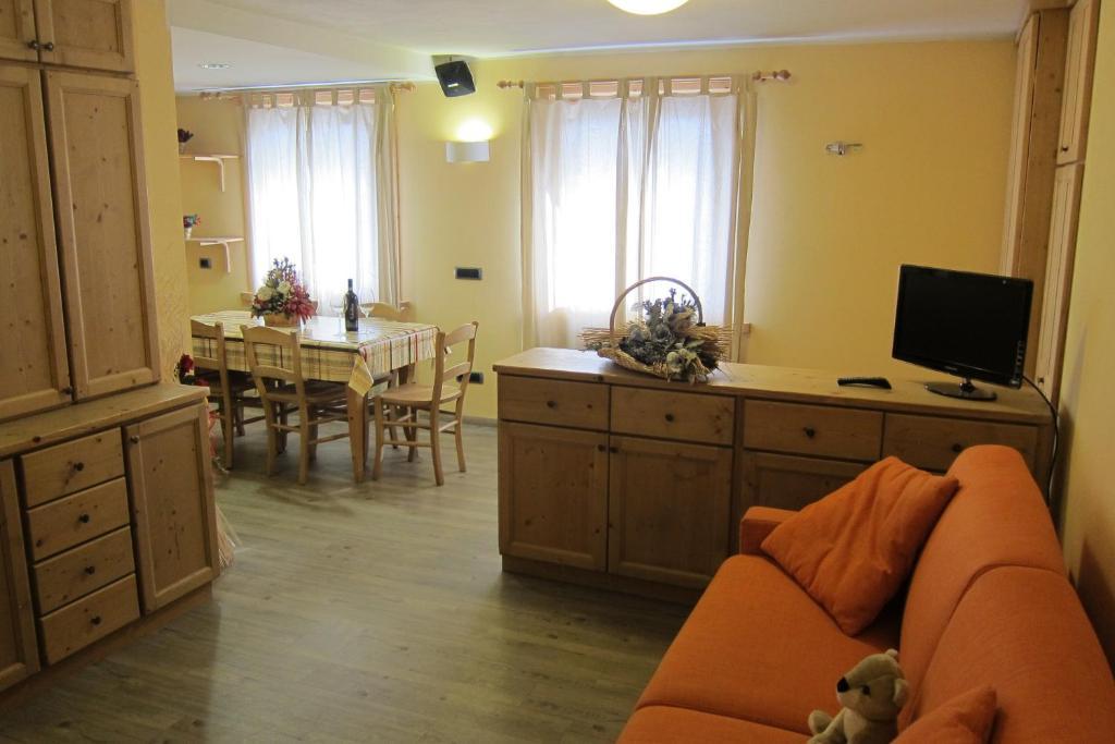 Chalet Del Sole Per Gruppi 리비뇨 객실 사진